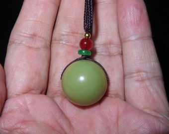 Thai Buddhist Round Green Color Natural Luminous Glow In Dark Amulet Stone Pendant (d3)