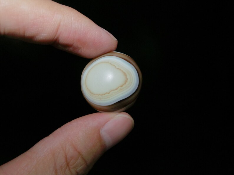 Beautiful Nepal Tibet Ethnic Brown Goat Eye Agate Cabochons Stone
