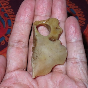 Nepal Tibet Tantric Buddhist Kapala Bone Talisman Amulet Pendant (y5)
