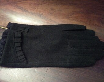 Gloves, Valentine's day gift black cashmere and lace