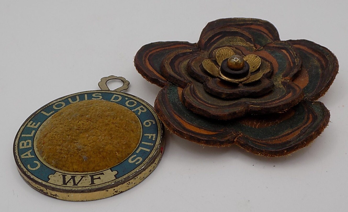 Deux Objets Vintage,