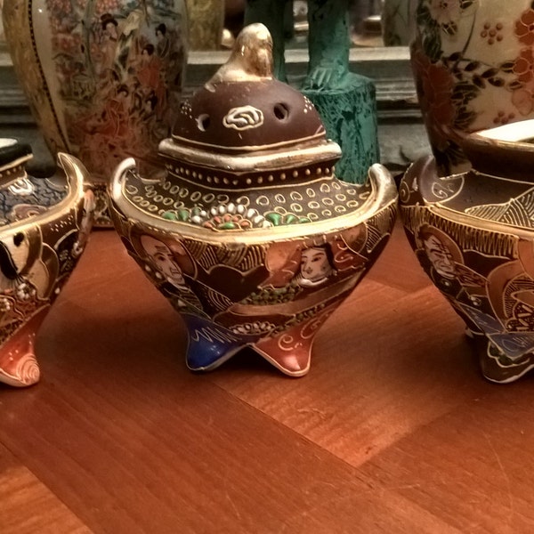 Trois diffuseurs de parfum,diffuseurs vintage,porcelaine japonaise,Vases Satsuma,objet Vintage,cadeau maison,cadeau vintage,déco vintage