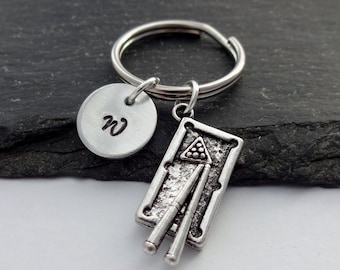 Llavero de billar, llavero con inicial, llavero de snooker, estampado a mano, llavero de billar, llavero de snooker, jugador de billar, regalo de snooker, regalos de billar, billar