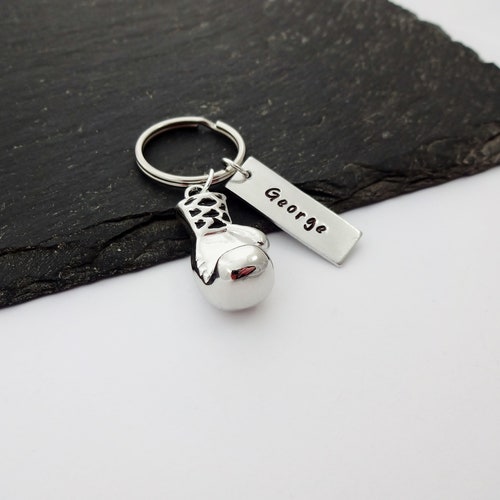 Porte-clés de boxe personnalisé, Cadeau pour boxeur, Porte-clés de gant de boxe, Porte-clés prénom, Cadeaux personnalisés, Porte-clés breloque sport, Cadeaux de boxe