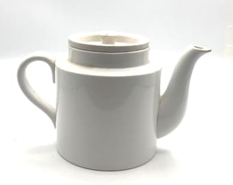 Vintage White Teapot with Lid