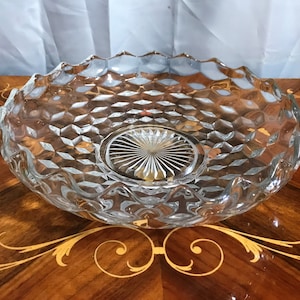 Vintage Elegant Glass Fostoria Round Console or Fruit Bowl, Clear Glass, Dining and Serving