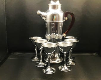 Vintage Cocktail Set MCM Stainless Chrome Shaker And 6 Glasses and a Red Lucite Handle