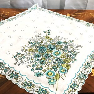 Vintage Floral Handkerchief, Vintage Hankie, Statement  Hankie