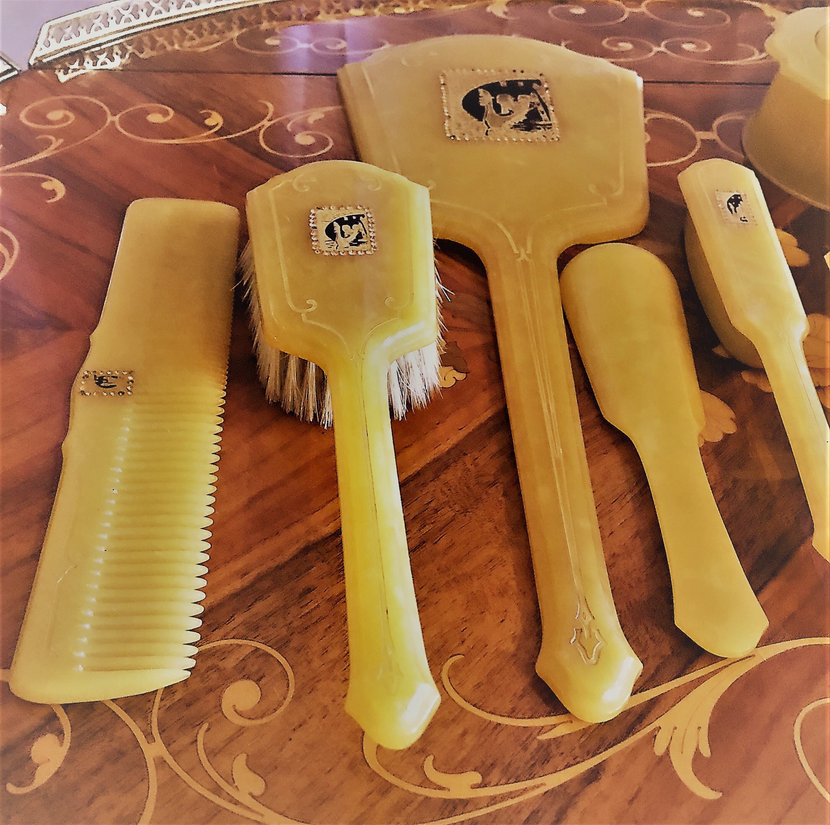 Lot Antique Vintage Vanity items mirror brush comb box nail more Bakelite lucite Bakelite Brush & Mirror Set - Etsy main image 4