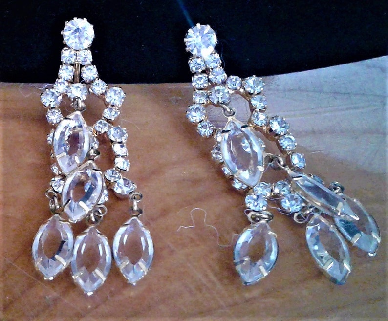 Vintage Rhinestone Clip On Drop Or Dangle Style Earrings #Accessories #Jewelry # Decoritive