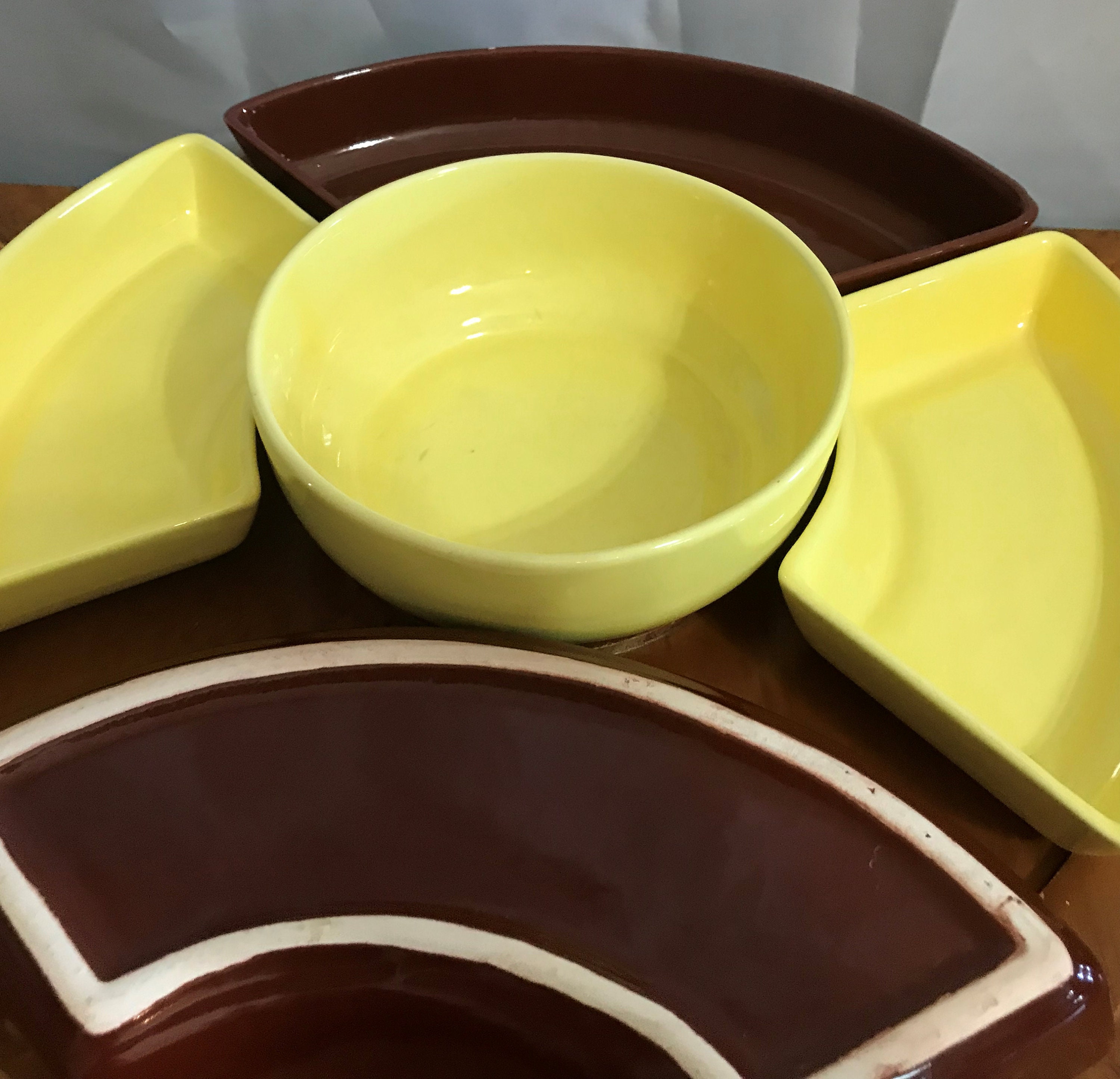 Mid Century, Lazy Susan Set, USA Pottery, Brown Yellow Mustard, Glazed  Pottery, Turntable Included, Vintage, Chip and Dip Set, Party Serving 