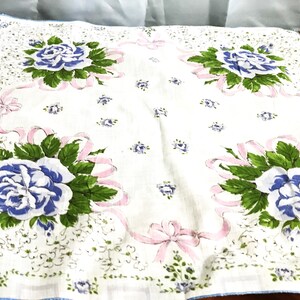 Vintage Floral Handkerchief, Vintage Hankie, Statement  Hankie
