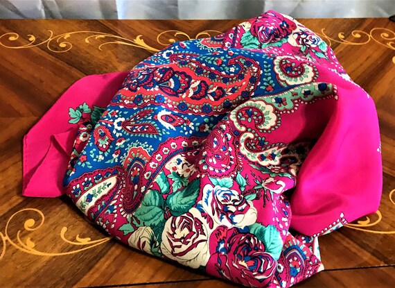 Vintage Women’s Scarf, Pure Silk Pink Paisley Hea… - image 5