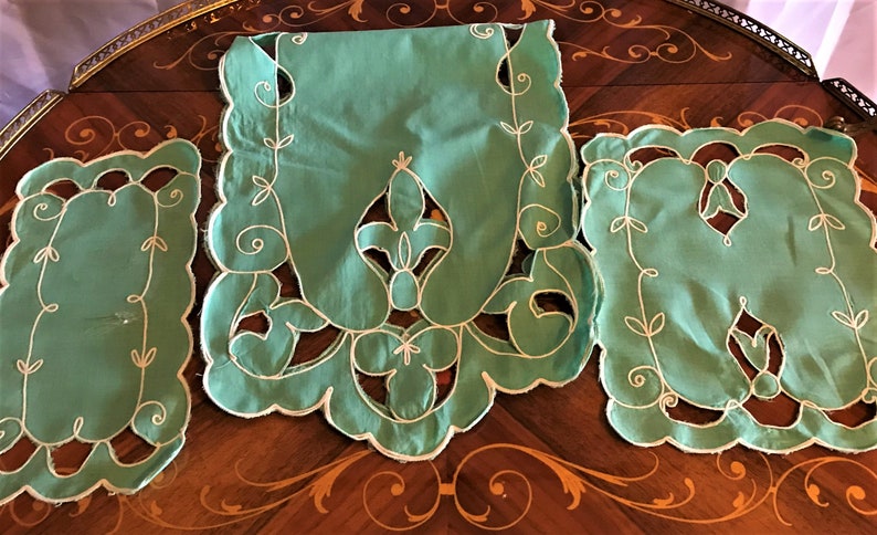 Vintage Mint Green Dresser Scarf Or Table Runner And Two Etsy