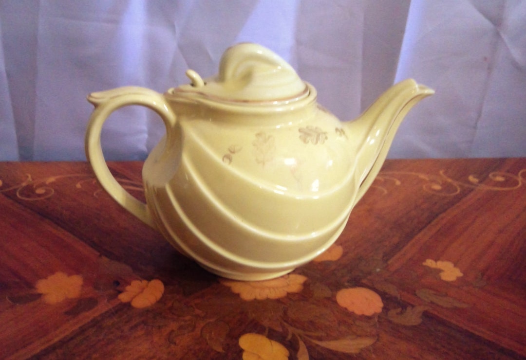 Vintage Hall Six Cup Teapot With Gold Trim Made in U S A Etsy