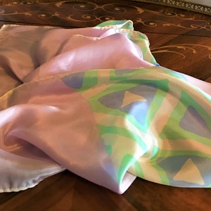 Vintage Women’s Scarf, Head Scarf, Neck Scarf, Silky Scarf, Anne Kline, Lavender with Floral Decor