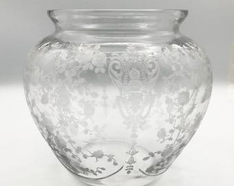 Vintage Cambridge Rose Point Etched Clear Glass Rose Bowl Globe Vase 6.5" Tall
