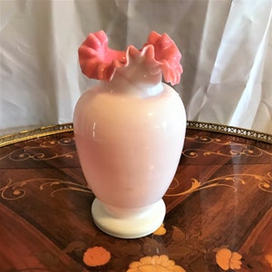 Vintage Art Glass White with Pink Cased Glass Vase With Ruffled Edge Crimped Edge, Home Decor, Hand Blown