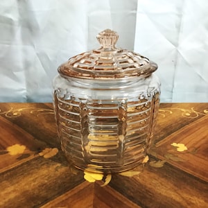 Vintage Pink Depression Glass Cracker or Biscuit Jar with Ribs