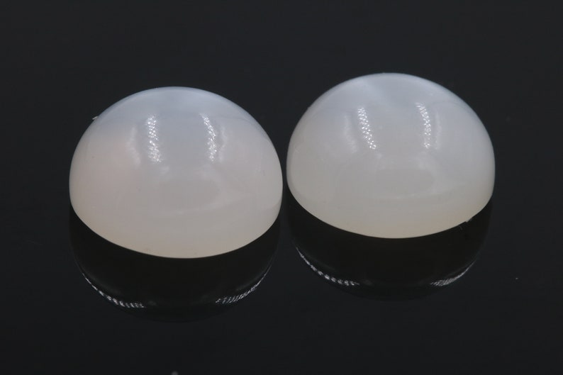 Natural Moonstone White moonstone June Birthstone Moonstone DIY jewelry Supplies Moonstone cabs 11mm 5.7ct