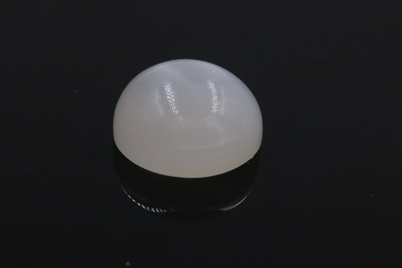 Natural Moonstone White moonstone June Birthstone Moonstone DIY jewelry Supplies Moonstone cabs 11mm 5.7ct