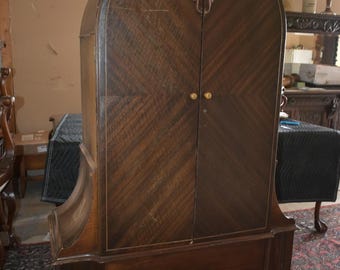 Antique Art Deco Gentleman’s Wardrobe Armoire Mahogany c.1920s