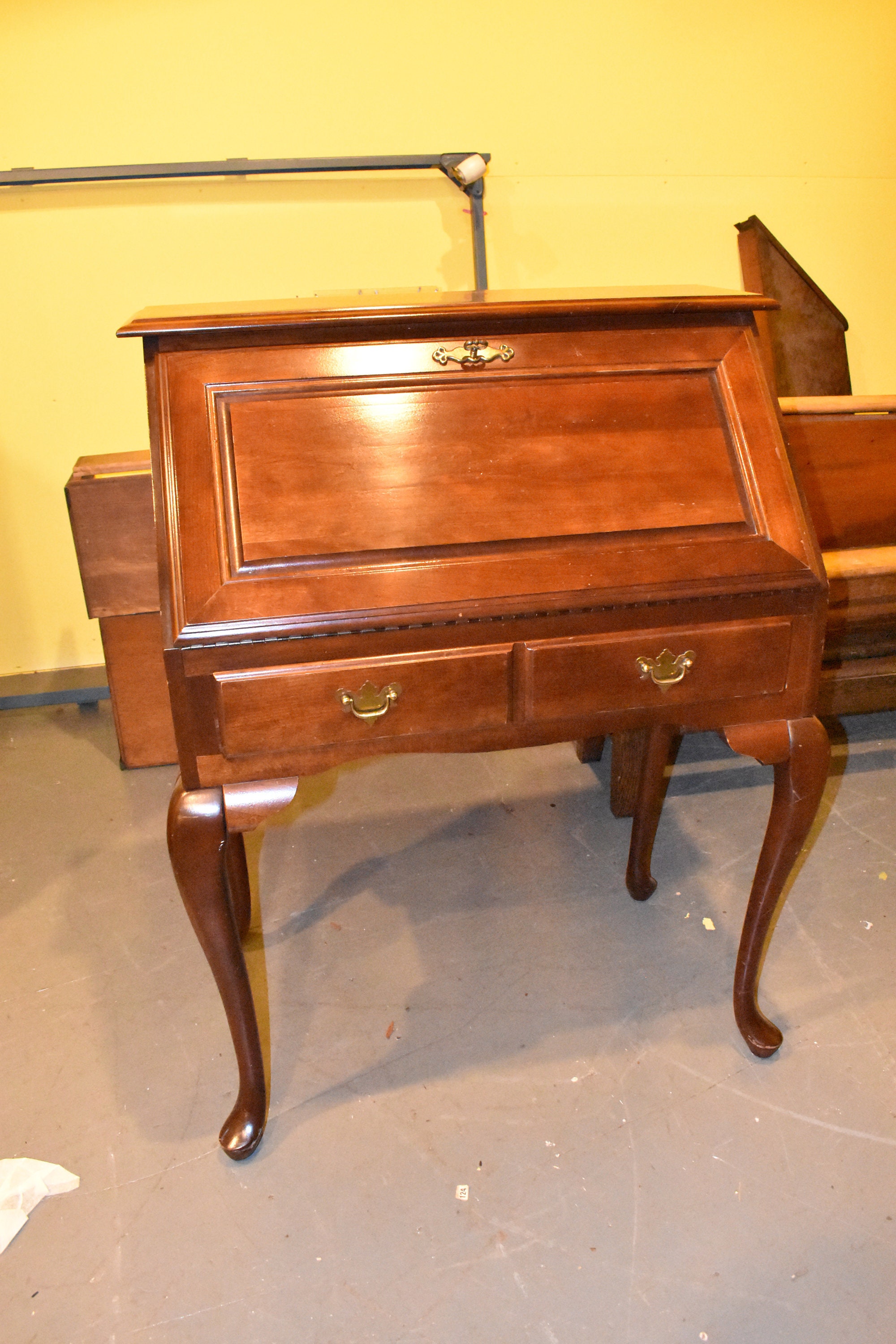アンティークデスク　Broyhill 1960s Mid-Century Modern Broyhill Sculptra Walnut Executive