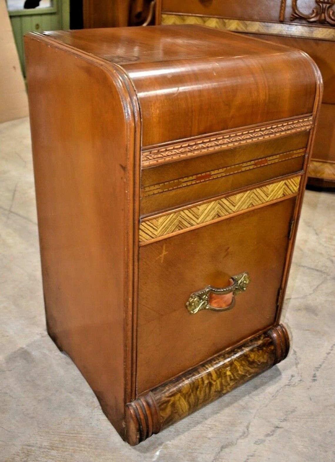 Antique Bedroom Set 5Piece Waterfall Style Etsy