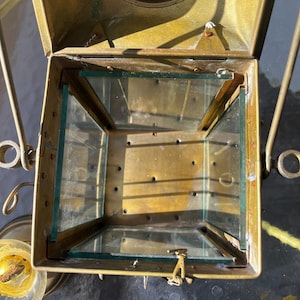Vintage N R Neptune Brass Oil Lantern image 11