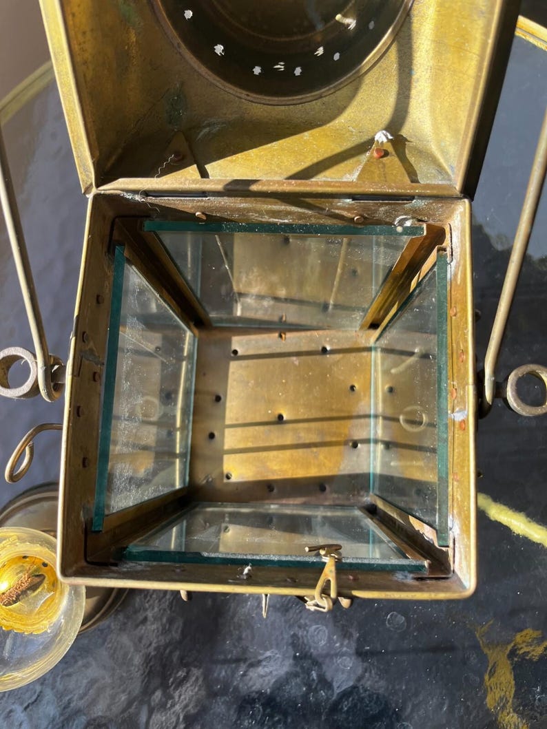 Vintage N R Neptune Brass Oil Lantern image 11