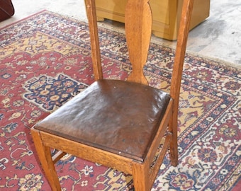 Antique Oak Leather Seat T Back Side Chair