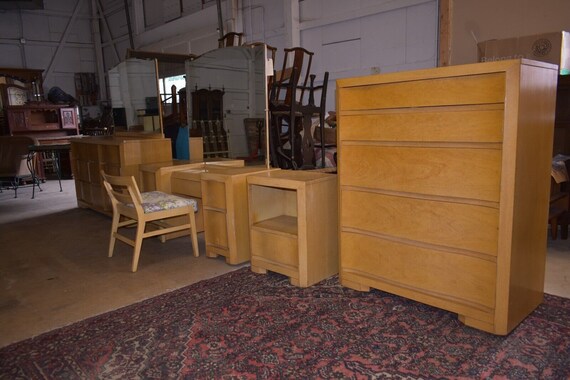 Mid Century Modern Basic Witz Co Blonde Bedroom Furniture Set
