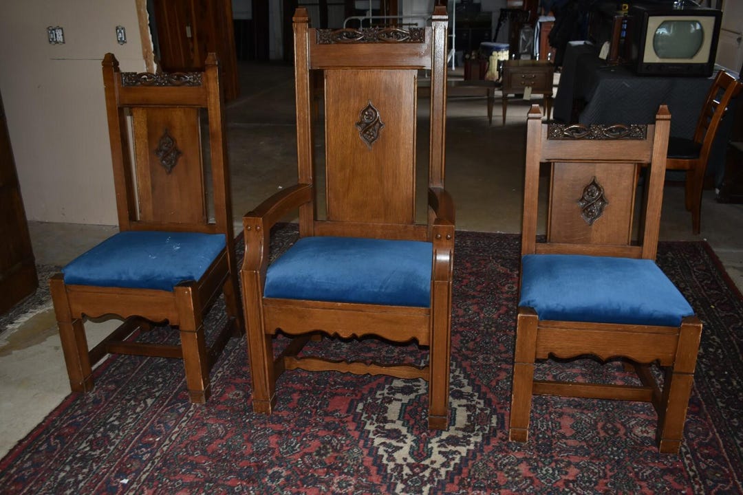 Set of Antique Deacon's Chairs – Primitive Church Chairs