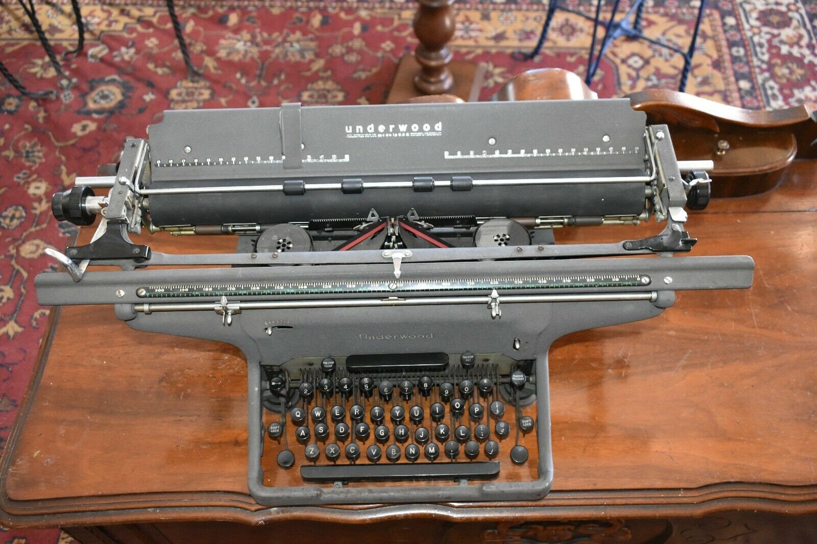 アンティーク Underwood Typewriter Company 製 タイプライター