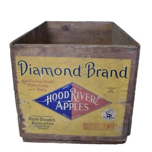 Primitive Wood Crate Apple Box, Diamond Brand