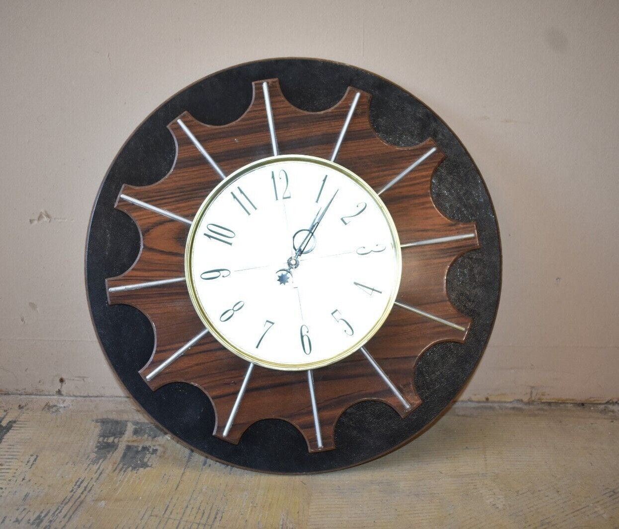 ミッドセンチュリーモダンヴィンテージ壁掛け時計 - Etsy 日本