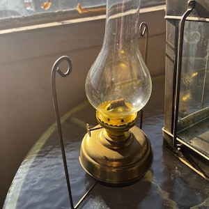 Vintage N R Neptune Brass Oil Lantern image 12