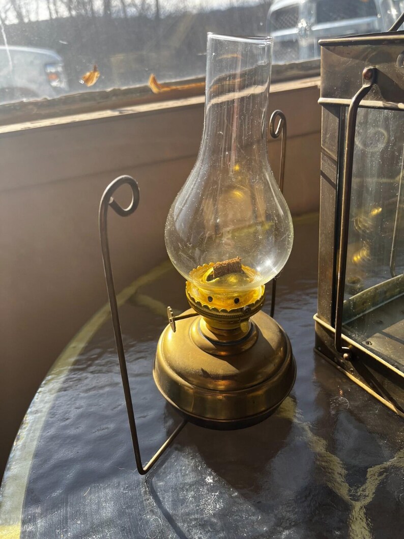 Vintage N R Neptune Brass Oil Lantern image 12