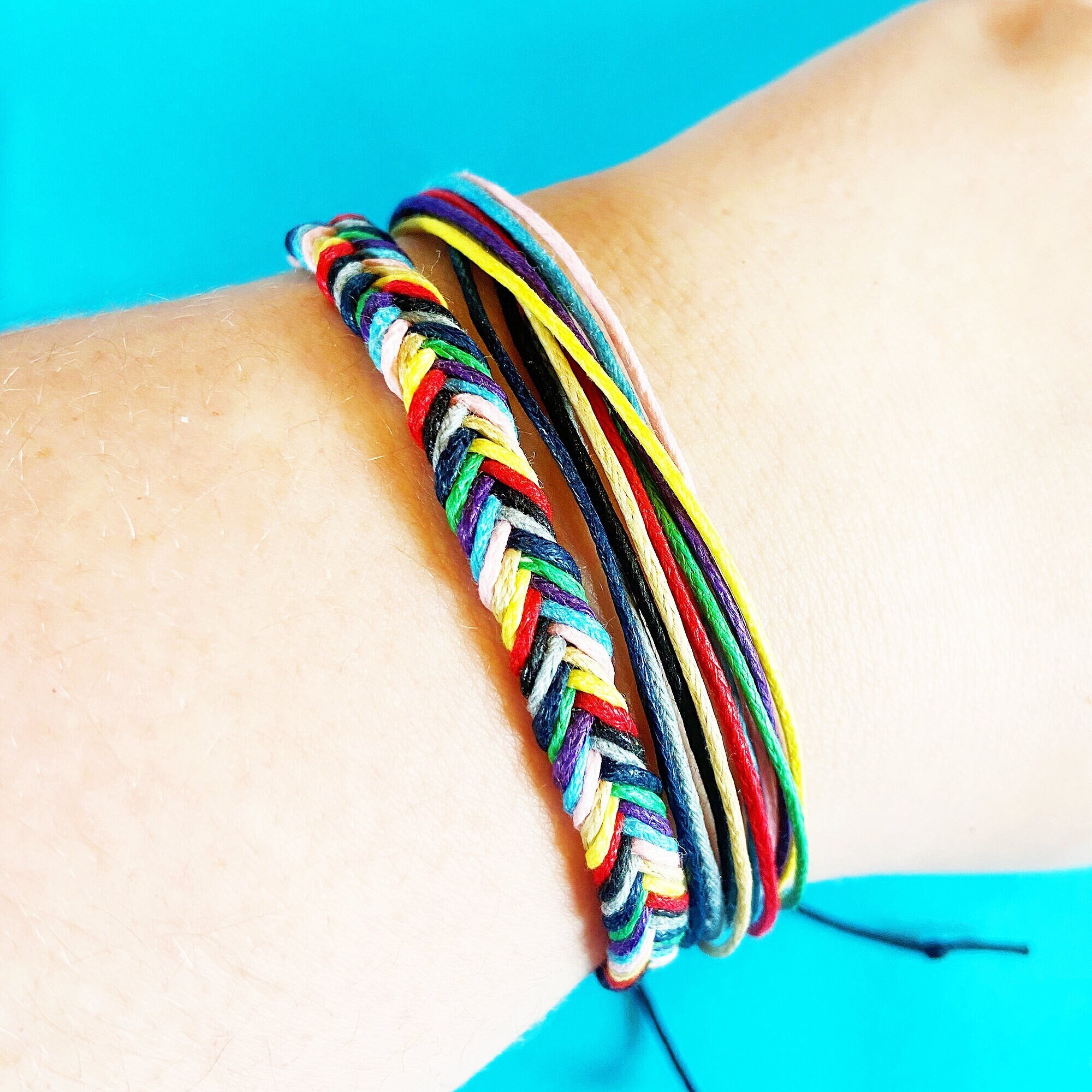 Daylight Friendship Bracelet | Pin