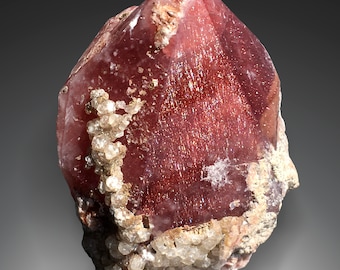 Superb  Rare  Strawberry Quartz  crystal  from  Mexico ,  7.4 cm