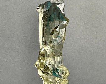 Excellent etched  Heliodor crystal , Ukraine , 24 mm, gem crystal , jewerly