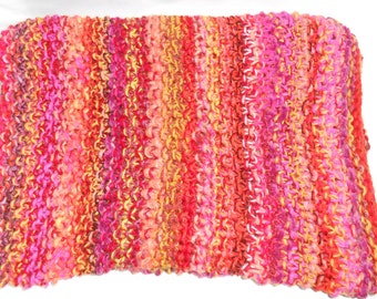 Couverture pour enfant en laines multicolores orange, rouge, jaune, rose et plus encore