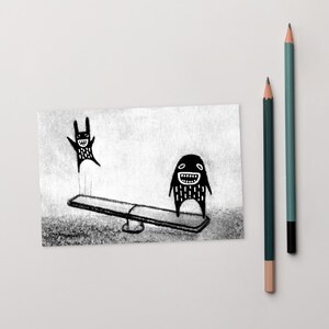 CARTÃO POSTAL COM IMPRESSÃO DE ARTE 4x6 Monstro Gangorra Arte Popular Presente de Aniversário Caprichoso Fofo Peculiar Playground Escolar Primavera Presentes Engraçados para Professores Achados de Primavera
