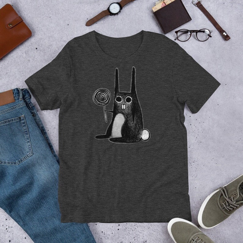 STRAIGHT CUT T-SHIRT Weird Rabbit Shirt Folk Art Gothic Birthday Housewarming Gifts Creepy Cute Funny Shirts Lollipop Candy Goth Creep Bunny Dark Grey Heather