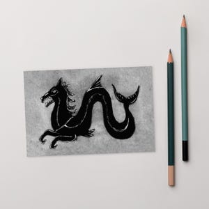 4x6 IMPRESSÃO DE ARTE CARTÃO POSTAL Cavalo Monstro Arte Popular Hipocampo Amantes do Terror Presente Presentes de Aniversário Inauguração de Casa Estranho Gótico Assustador Arte Mítica