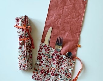 Cutlery case “Red and orange flowers”