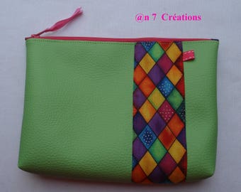 Kit of 20 cm by 15 cm green leatherette and Harlequin fabric
