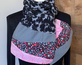 Black, gray and pink scarf