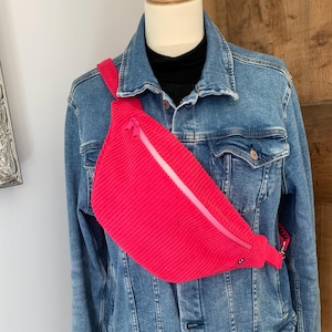 Sac banane rose flashy
