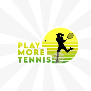 Adesivo da tennis, adesivo da tennis al tramonto retrò, Gioca di più a tennis, Gioca di più adesivo da tennis, adesivo giallo verde, racchetta da tennis EED-TNS-98